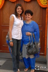 Celebrities With Mothers Exclusive Photos